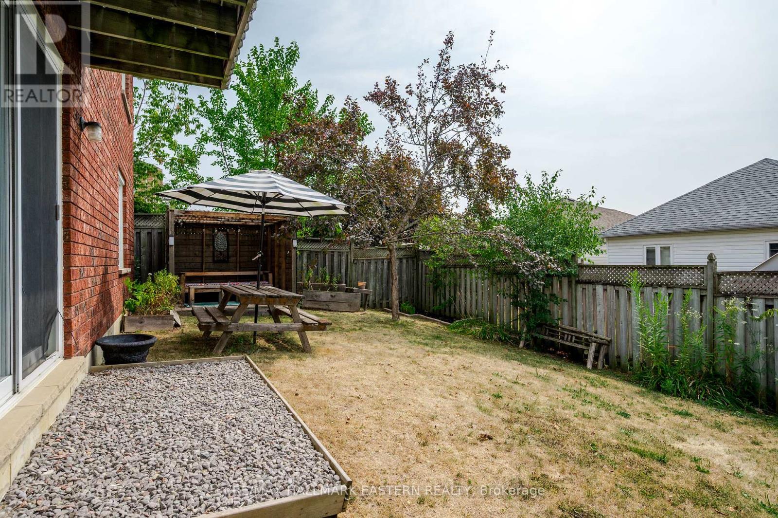 661 Trailview Drive, Peterborough South (East), Ontario  K9J 8P1 - Photo 45 - X12336523