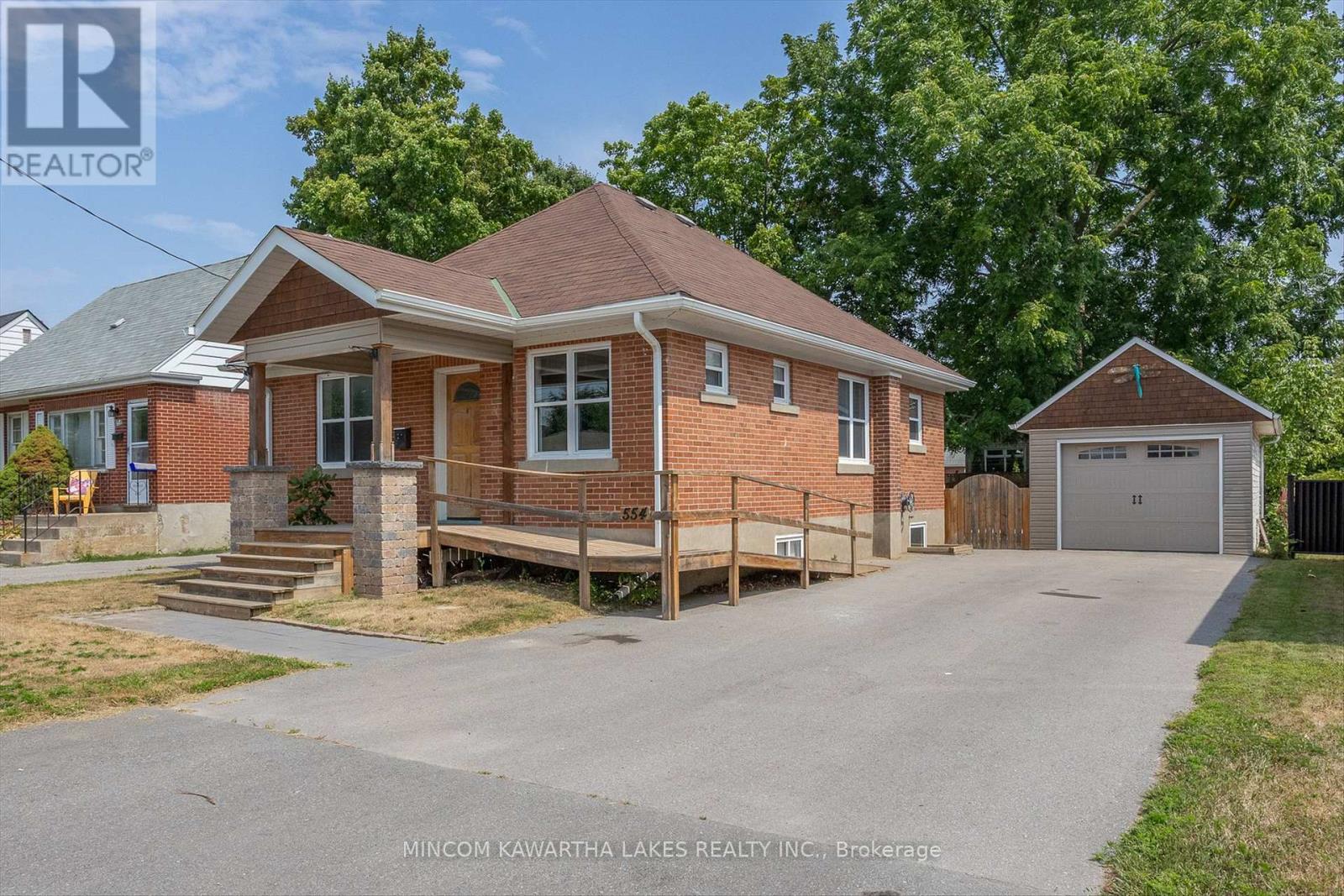 554 Monaghan Road, Peterborough South (West), Ontario  K9J 5H7 - Photo 3 - X12336898