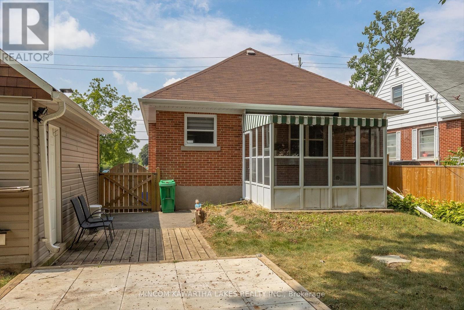 554 Monaghan Road, Peterborough South (West), Ontario  K9J 5H7 - Photo 32 - X12336898