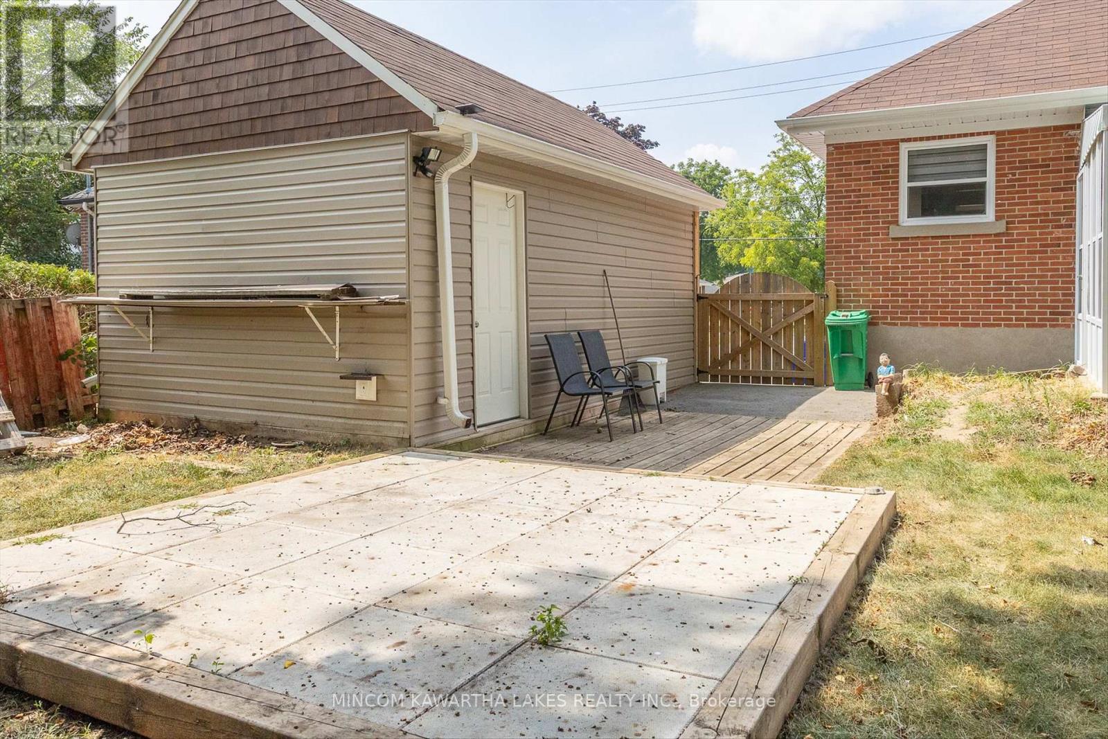 554 Monaghan Road, Peterborough South (West), Ontario  K9J 5H7 - Photo 35 - X12336898