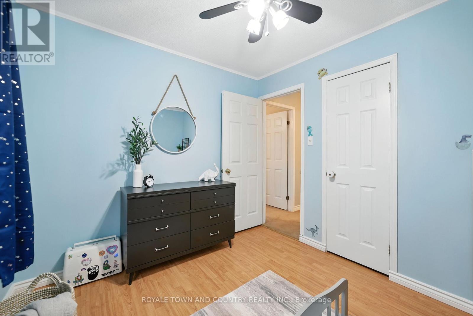 3 Rogers Road, Kawartha Lakes (Lindsay), Ontario  K9V 5L1 - Photo 30 - X12336984