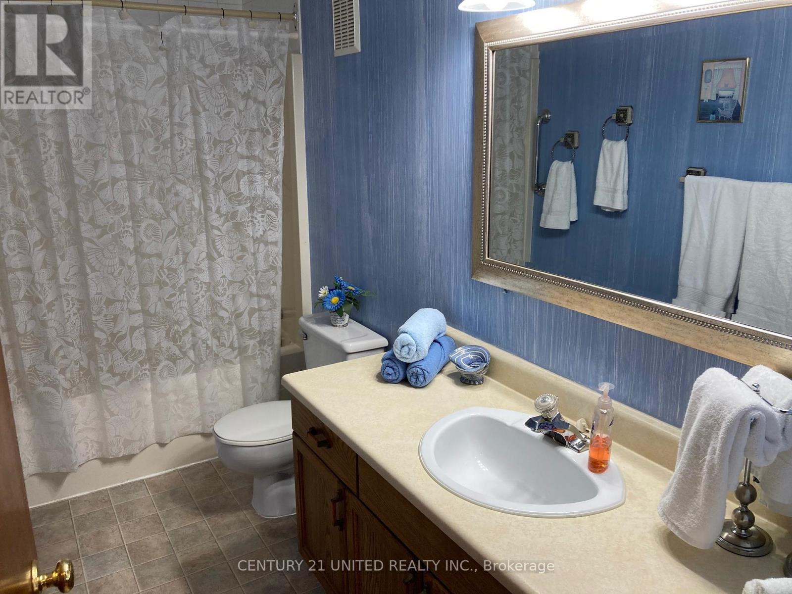 102 - 2418 Mountland Drive, Peterborough West (Central), Ontario  K9K 2E2 - Photo 14 - X12337161