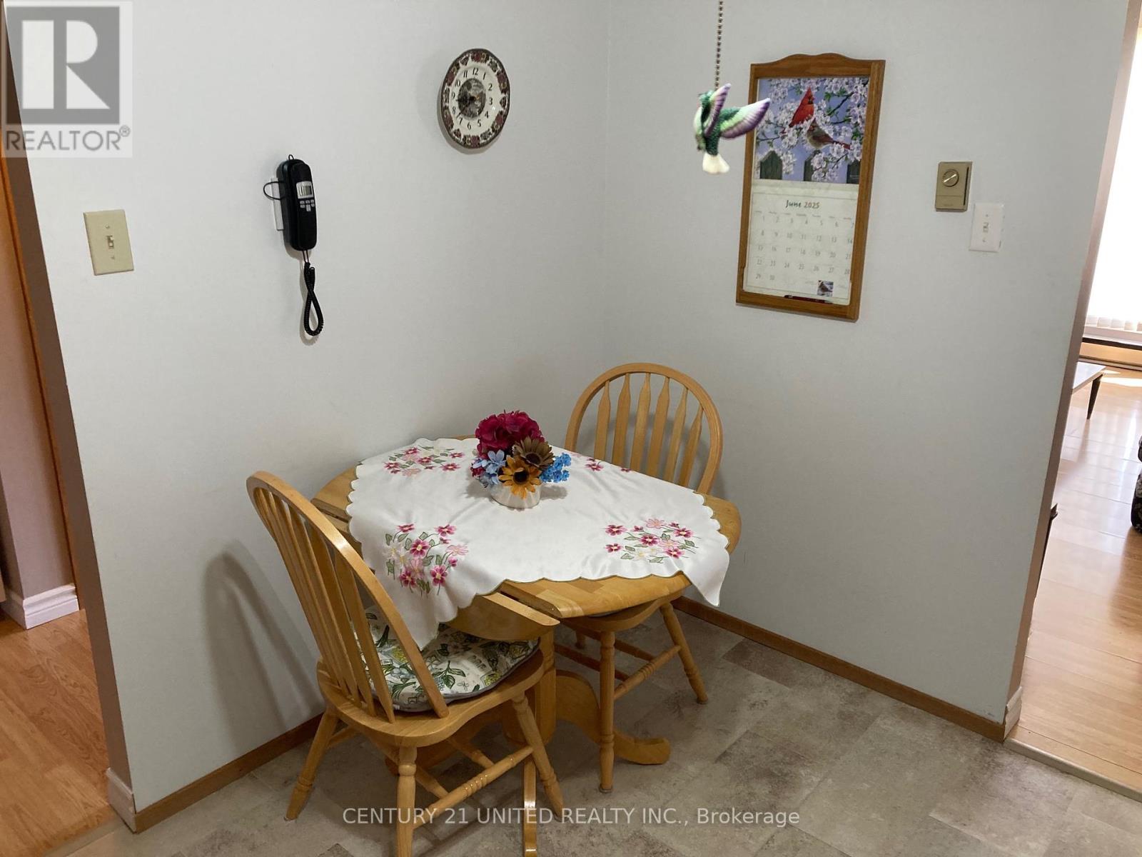 102 - 2418 Mountland Drive, Peterborough West (Central), Ontario  K9K 2E2 - Photo 9 - X12337161