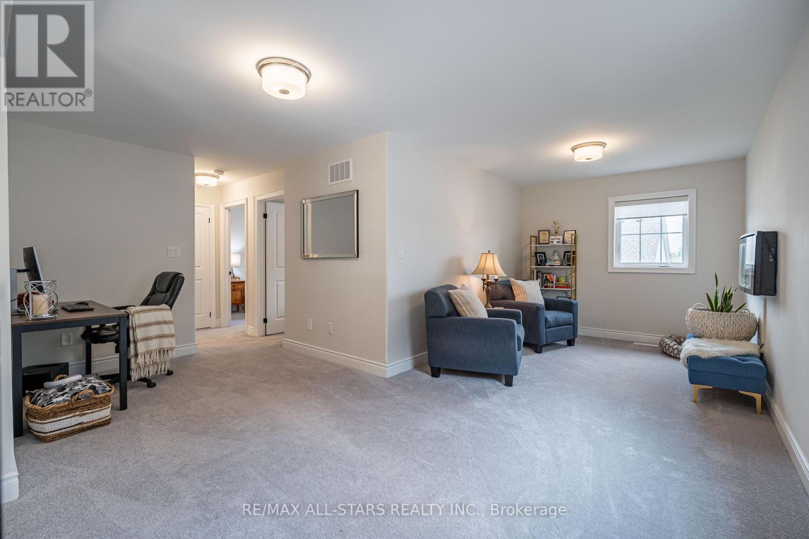 528 Macintosh Grove, Peterborough North (North), Ontario  K9H 0K1 - Photo 16 - X12337340