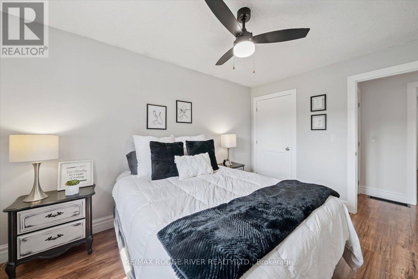 2064 Darling Crescent, Cavan Monaghan (Cavan Twp), Ontario  L0A 1C0 - Photo 21 - X12337325