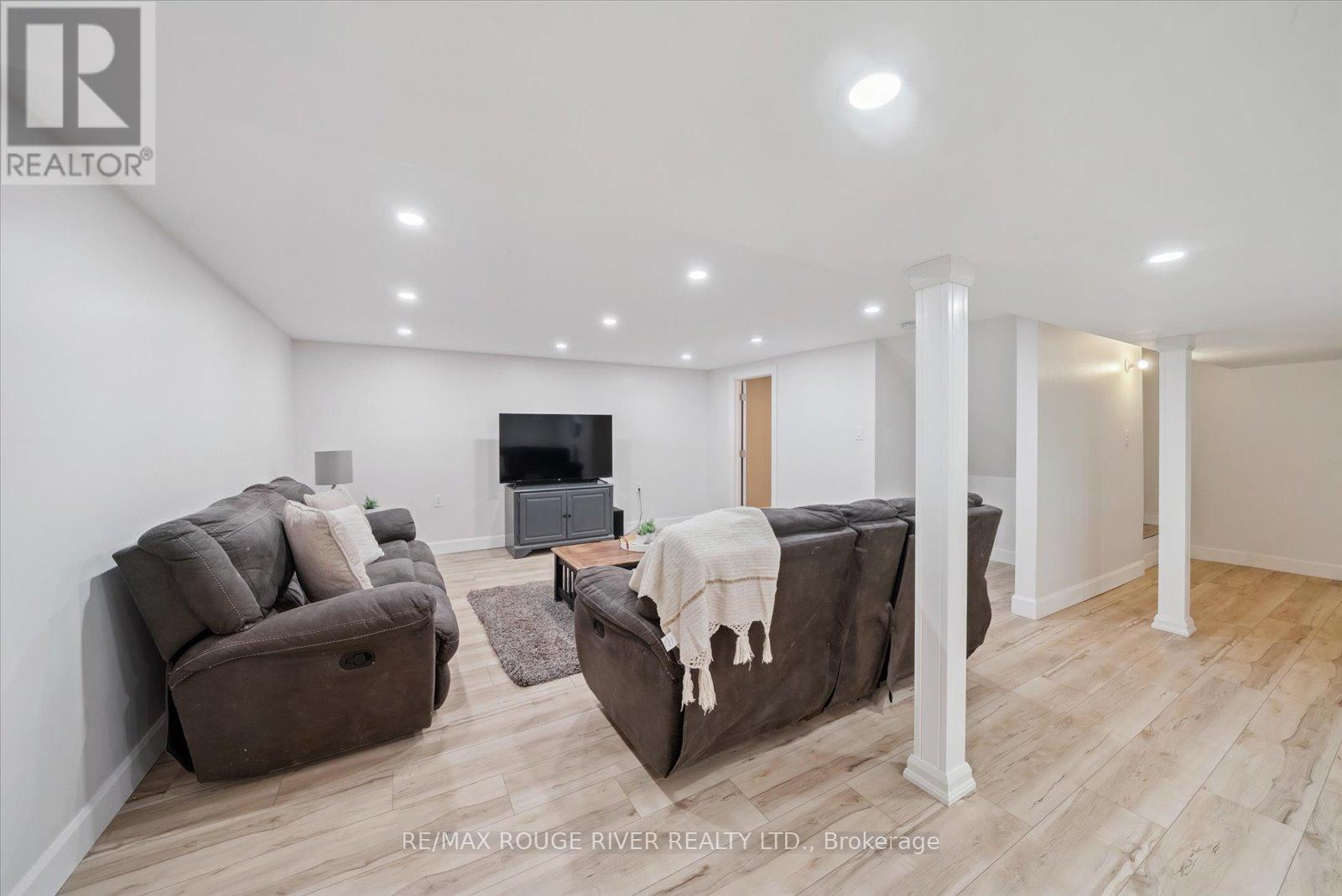 2064 Darling Crescent, Cavan Monaghan (Cavan Twp), Ontario  L0A 1C0 - Photo 25 - X12337325