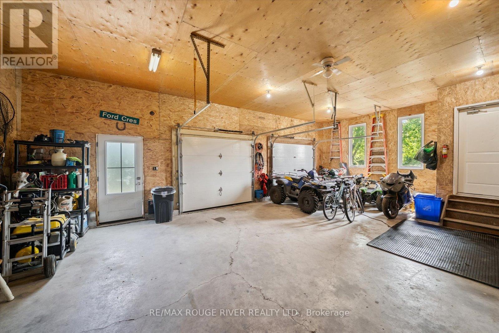 2064 Darling Crescent, Cavan Monaghan (Cavan Twp), Ontario  L0A 1C0 - Photo 33 - X12337325