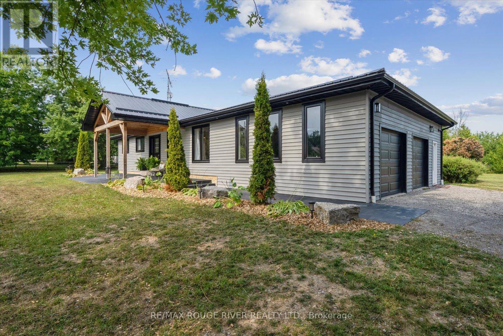 2064 Darling Crescent, Cavan Monaghan (Cavan Twp), Ontario  L0A 1C0 - Photo 4 - X12337325