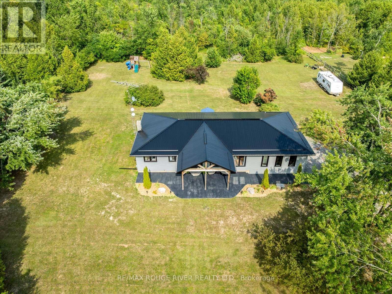 2064 Darling Crescent, Cavan Monaghan (Cavan Twp), Ontario  L0A 1C0 - Photo 41 - X12337325