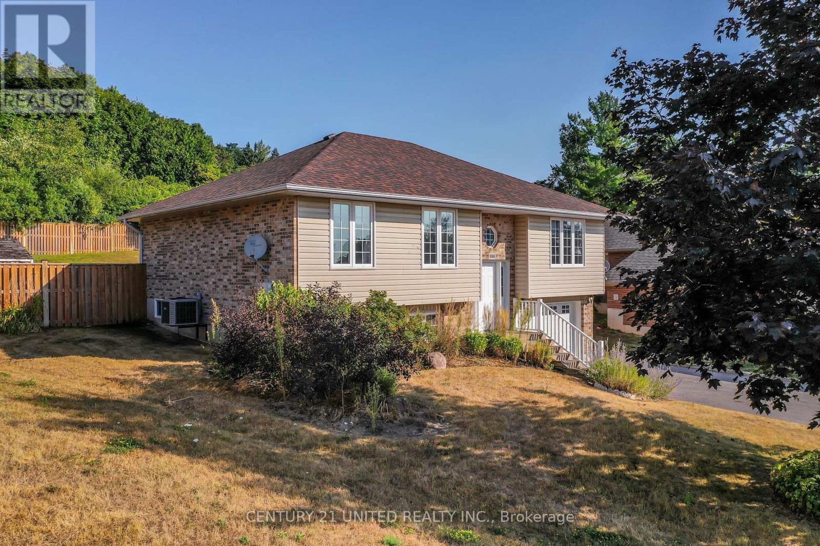 1080 Afton Road, Peterborough West (Central), Ontario  K9J 8L2 - Photo 2 - X12337928