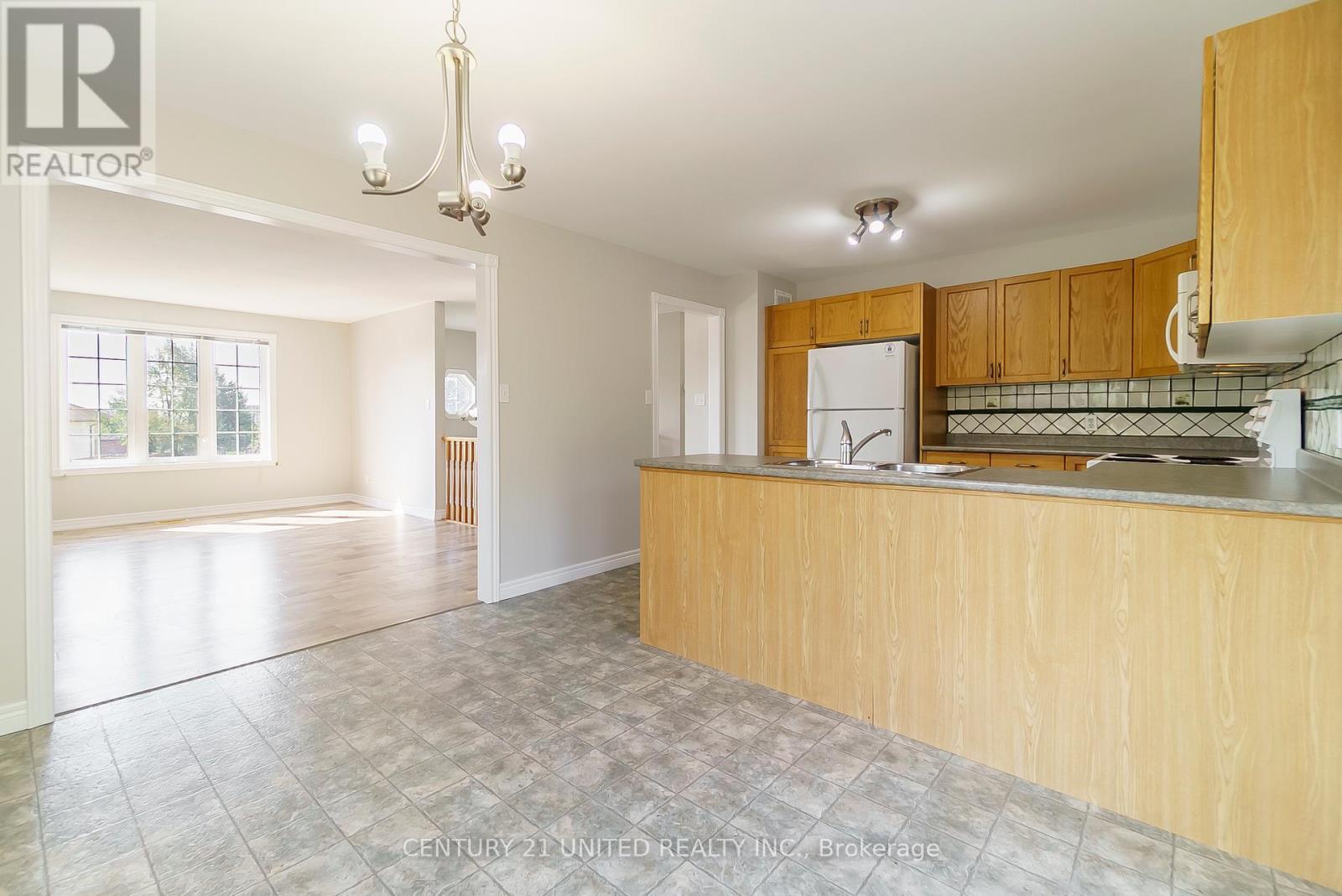 1080 Afton Road, Peterborough West (Central), Ontario  K9J 8L2 - Photo 8 - X12337928