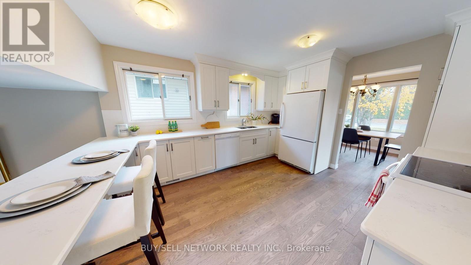 1220 Hilliard Street, Peterborough North (North), Ontario  K9H 7H9 - Photo 2 - X12337962