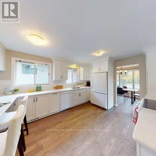 1220 Hilliard Street, Peterborough North (North), Ontario  K9H 7H9 - Photo 5 - X12337962