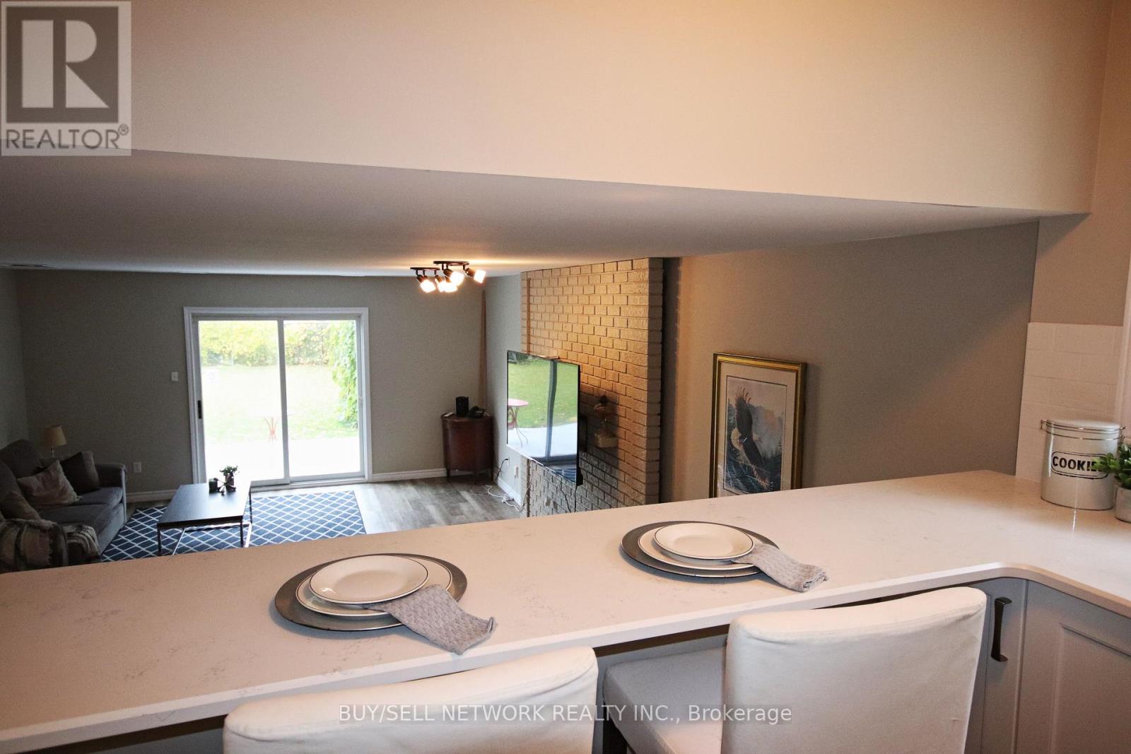 1220 Hilliard Street, Peterborough North (North), Ontario  K9H 7H9 - Photo 7 - X12337962