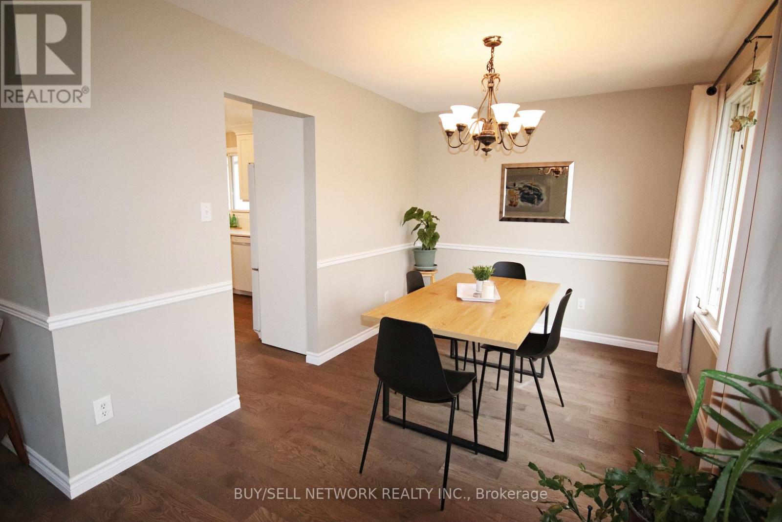 1220 Hilliard Street, Peterborough North (North), Ontario  K9H 7H9 - Photo 9 - X12337962