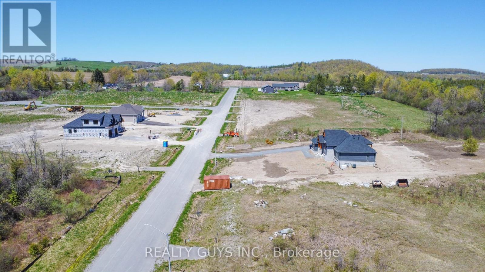2399 Gwendolyn Court, Cavan Monaghan (Cavan Twp), Ontario  L0A 1C0 - Photo 2 - X12338052
