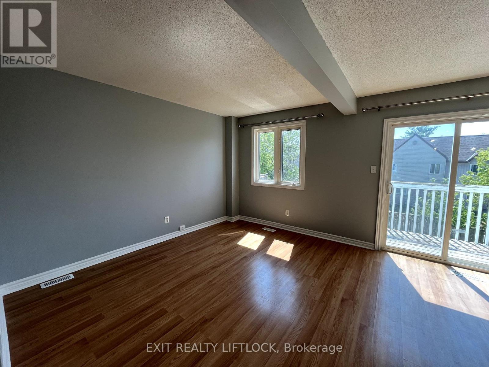 722 Trailview Drive, Peterborough South (East), Ontario  K9J 8P2 - Photo 7 - X12338092