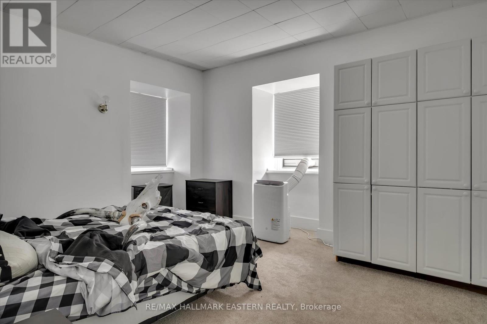 236 Burnham Street, Peterborough East (Central), Ontario  K9H 1T1 - Photo 29 - X12338289