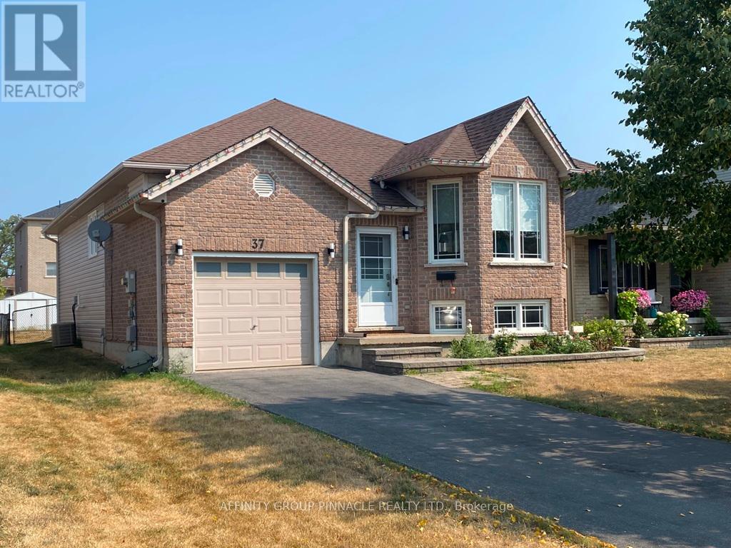 37 SPRINGDALE DRIVE, kawartha lakes (lindsay), Ontario