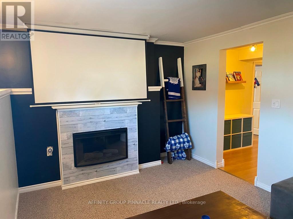 37 Springdale Drive, Kawartha Lakes (Lindsay), Ontario  K9V 4R1 - Photo 29 - X12338837