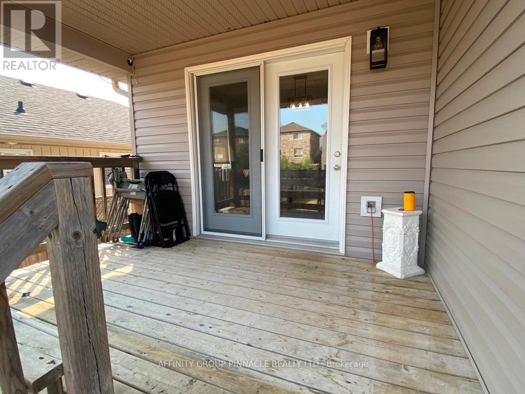 37 Springdale Drive, Kawartha Lakes (Lindsay), Ontario  K9V 4R1 - Photo 43 - X12338837