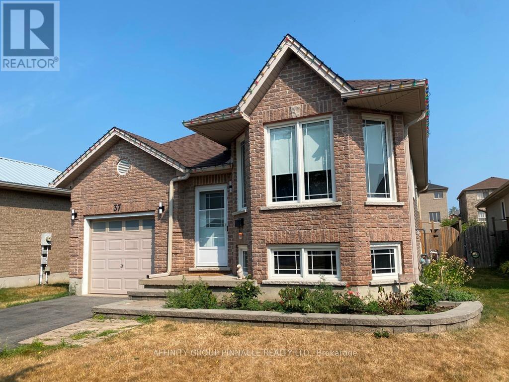 37 Springdale Drive, Kawartha Lakes (Lindsay), Ontario  K9V 4R1 - Photo 48 - X12338837
