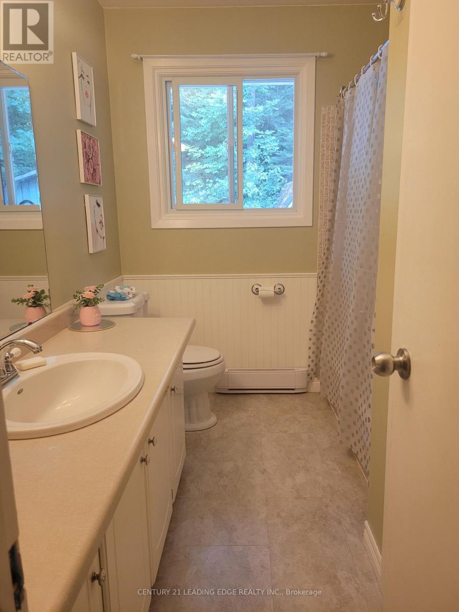 19 Forest Hill Road, Bancroft (Bancroft Ward), Ontario  K0L 1C0 - Photo 14 - X12339047