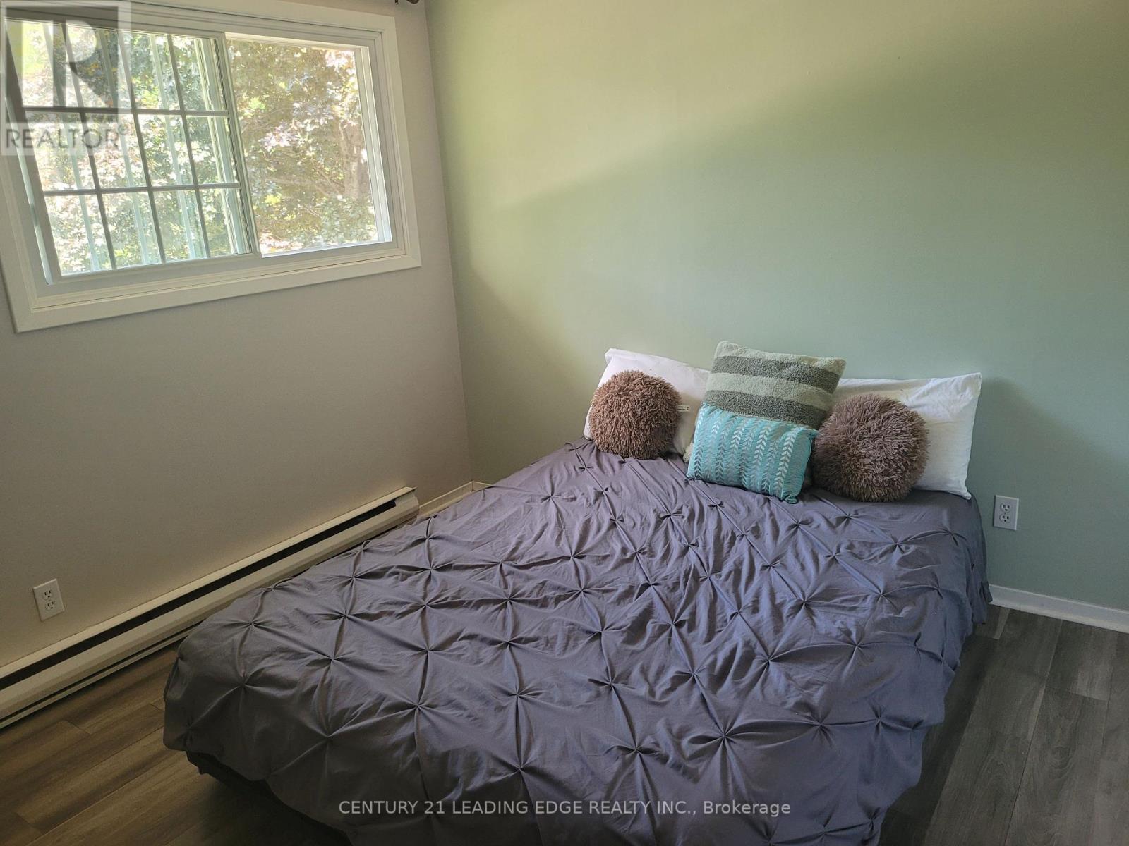 19 Forest Hill Road, Bancroft (Bancroft Ward), Ontario  K0L 1C0 - Photo 18 - X12339047