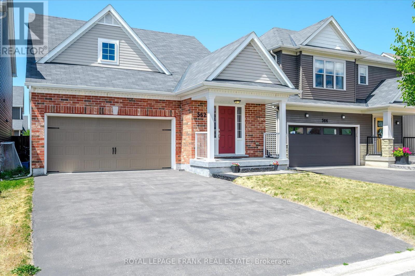 562 Grange Way, Peterborough North (North), Ontario  K9H 0G5 - Photo 2 - X12339259