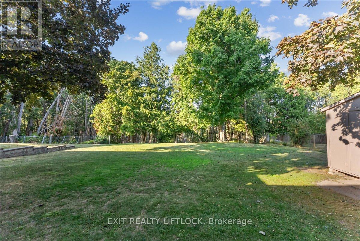 1540 Redwood Drive, Peterborough West (Central), Ontario  K9K 1B4 - Photo 38 - X12339293
