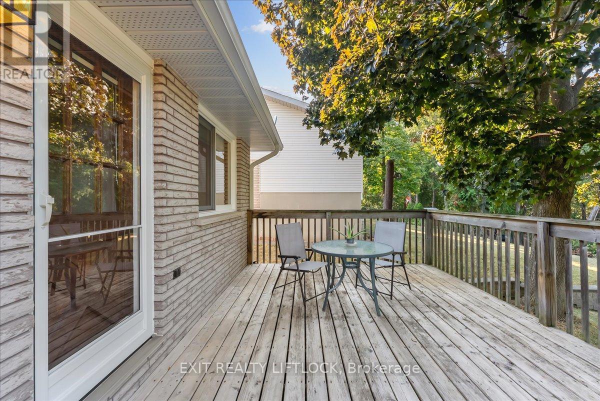 1540 Redwood Drive, Peterborough West (Central), Ontario  K9K 1B4 - Photo 39 - X12339293
