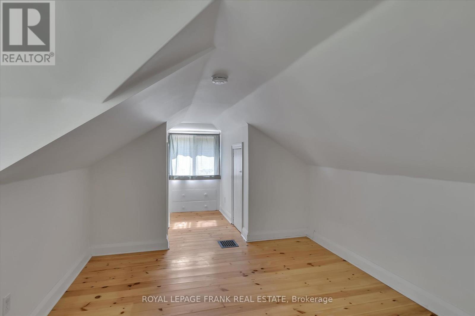 720 Bethune Street, Peterborough North (South), Ontario  K9H 4A4 - Photo 34 - X12339955