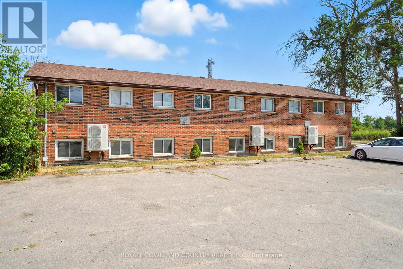 2 - 88 Mary Street W, Kawartha Lakes (Lindsay), Ontario  K9V 5G3 - Photo 3 - X12340226
