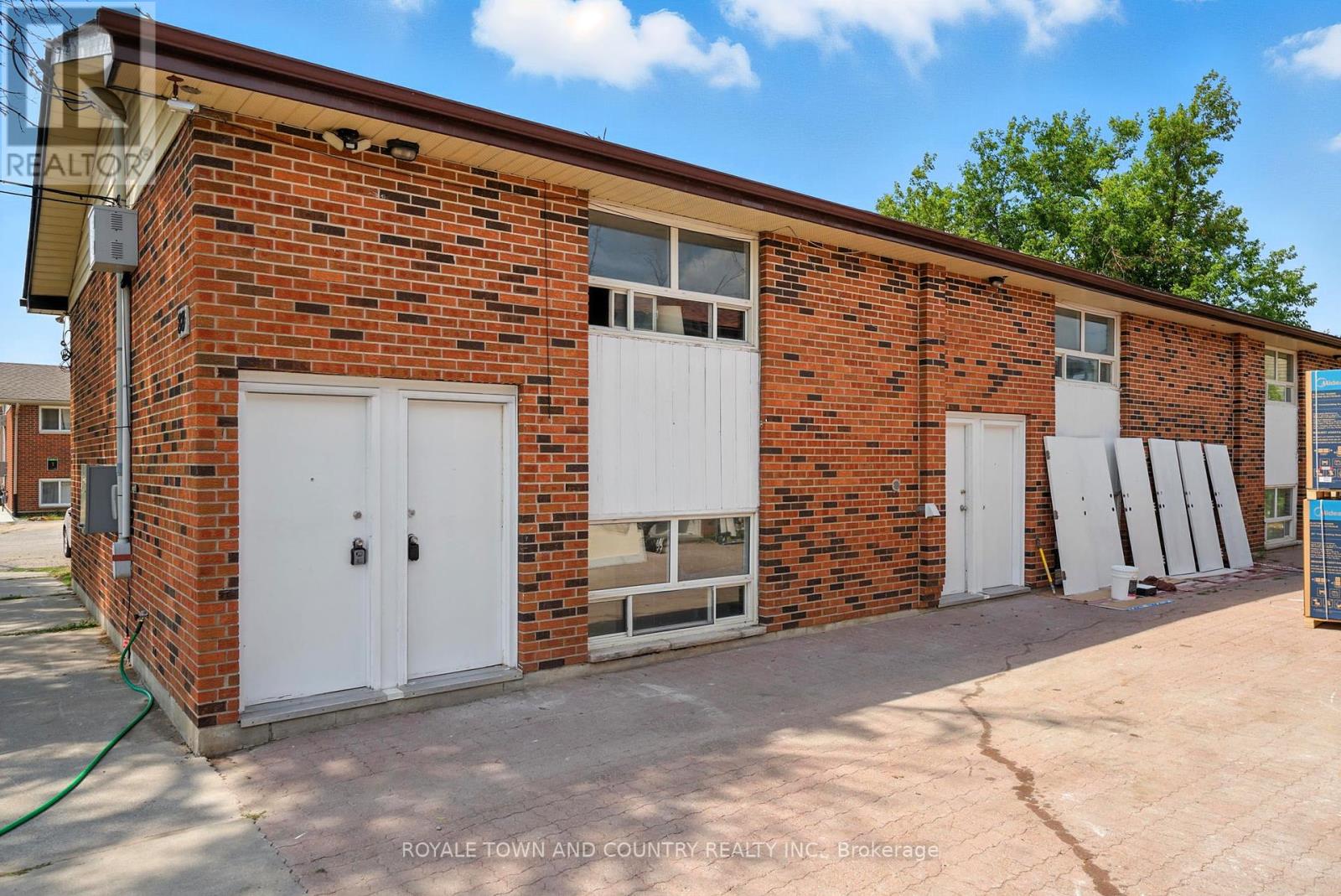 2 - 88 Mary Street W, Kawartha Lakes (Lindsay), Ontario  K9V 5G3 - Photo 5 - X12340226
