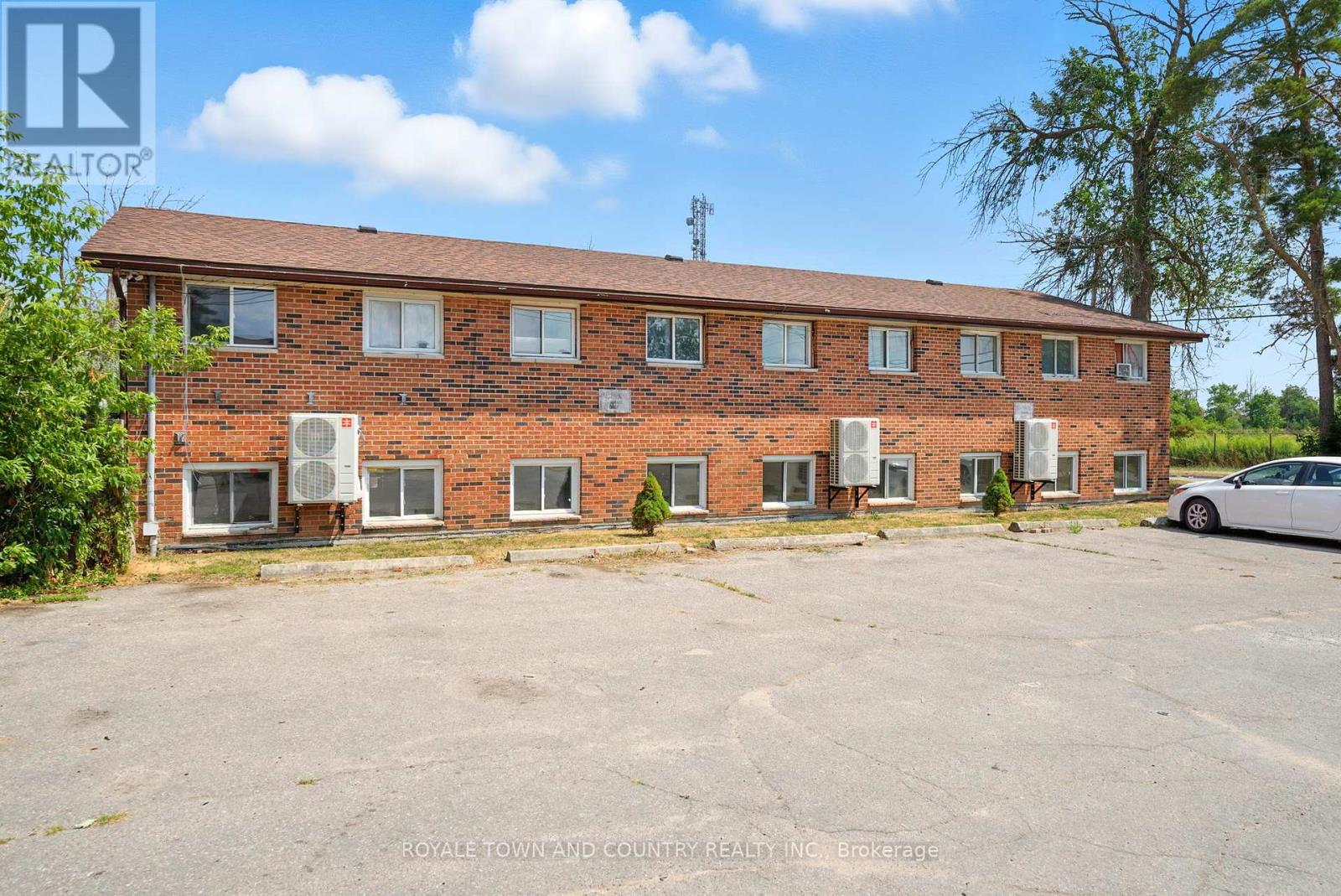 4 - 88 Mary Street W, Kawartha Lakes (Lindsay), Ontario  K9V 5G3 - Photo 3 - X12340237
