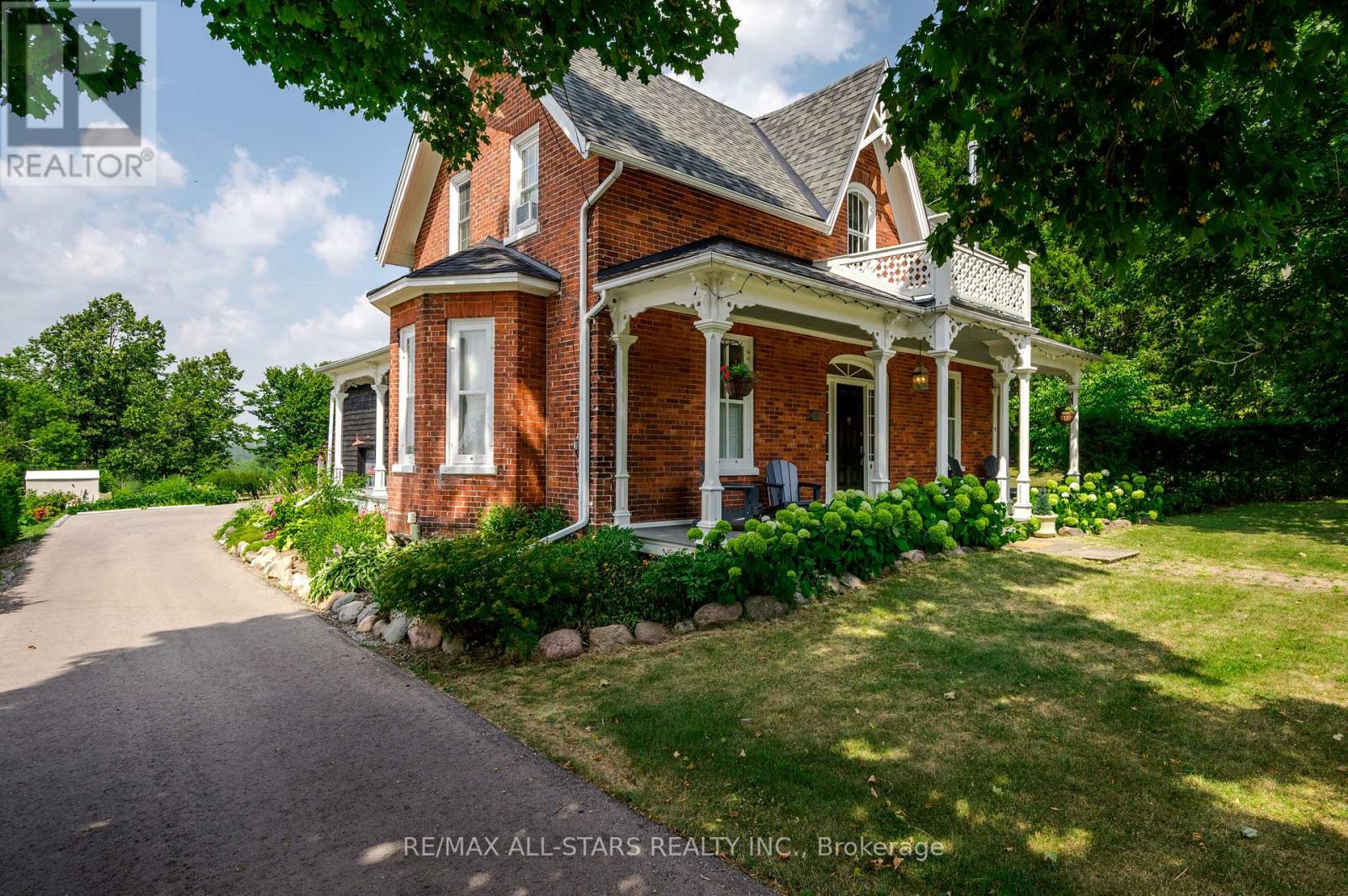 98 King Street E, Cavan Monaghan (Millbrook Village), Ontario  L0A 1G0 - Photo 2 - X12340397