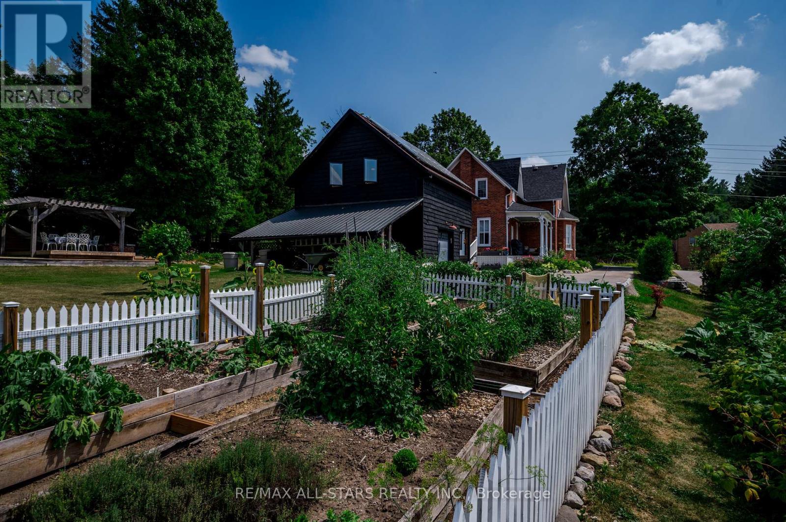 98 King Street E, Cavan Monaghan (Millbrook Village), Ontario  L0A 1G0 - Photo 45 - X12340397