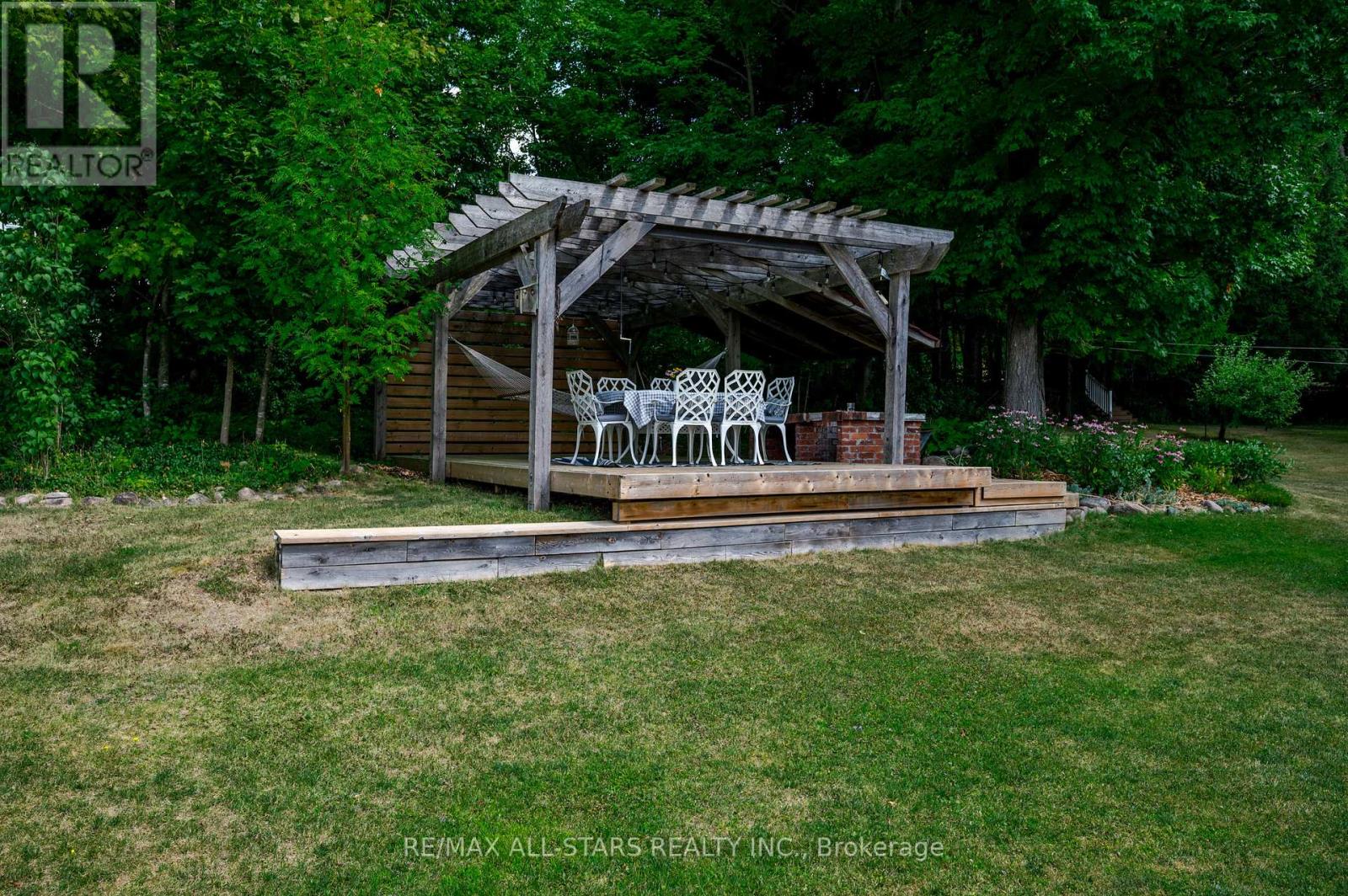 98 King Street E, Cavan Monaghan (Millbrook Village), Ontario  L0A 1G0 - Photo 46 - X12340397