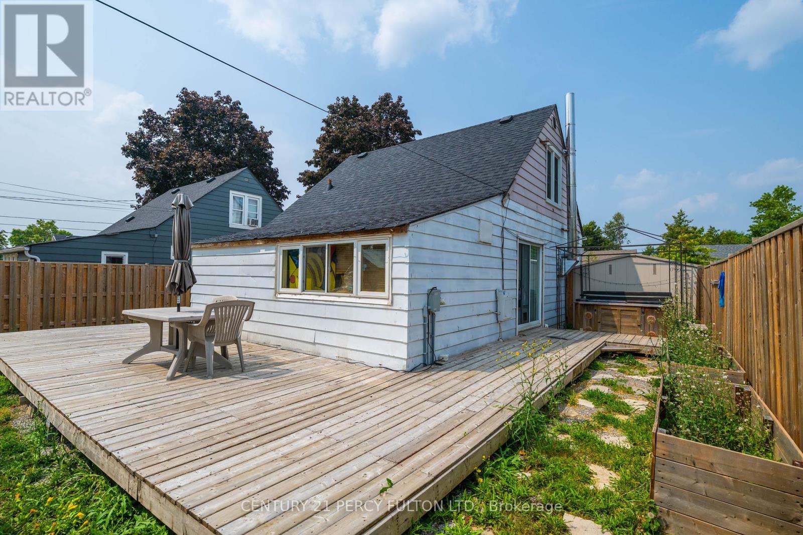 253 Princess Elizabeth Crescent, Kawartha Lakes (Lindsay), Ontario  K9V 1P2 - Photo 29 - X12340435