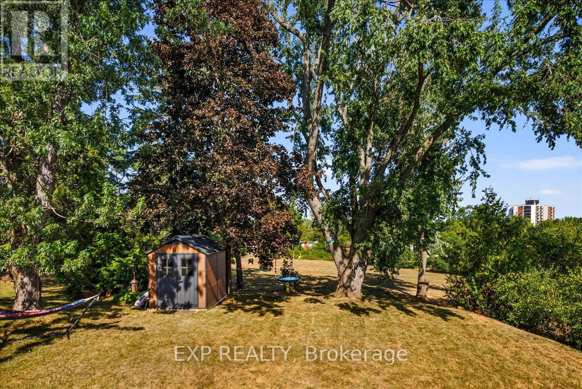 958 Golfview Road, Peterborough West (Central), Ontario  K9J 7W4 - Photo 24 - X12341139