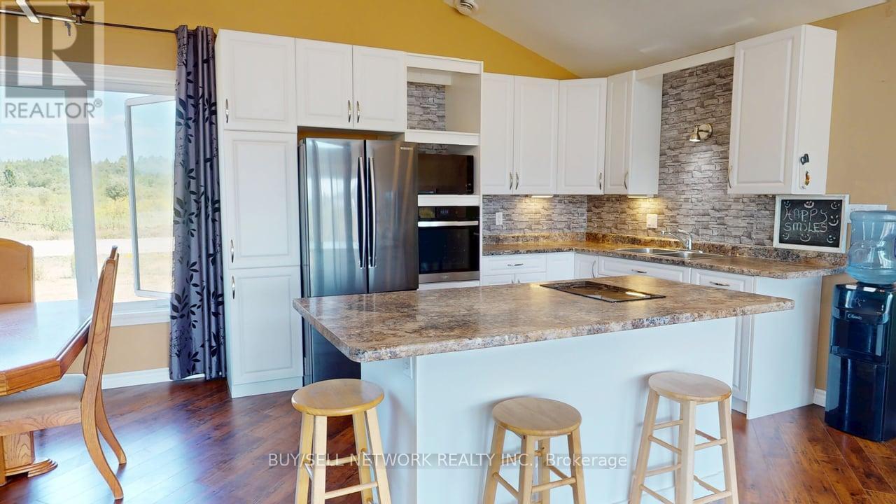 3435 Baseline Road, Otonabee-South Monaghan, Ontario  K0L 2G0 - Photo 15 - X12341333