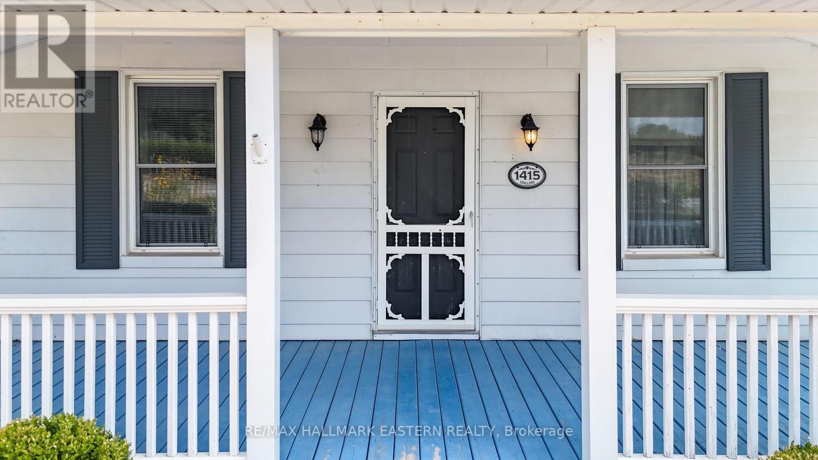 1415 Young's Point Road, Selwyn, Ontario  K0L 2H0 - Photo 3 - X12341399