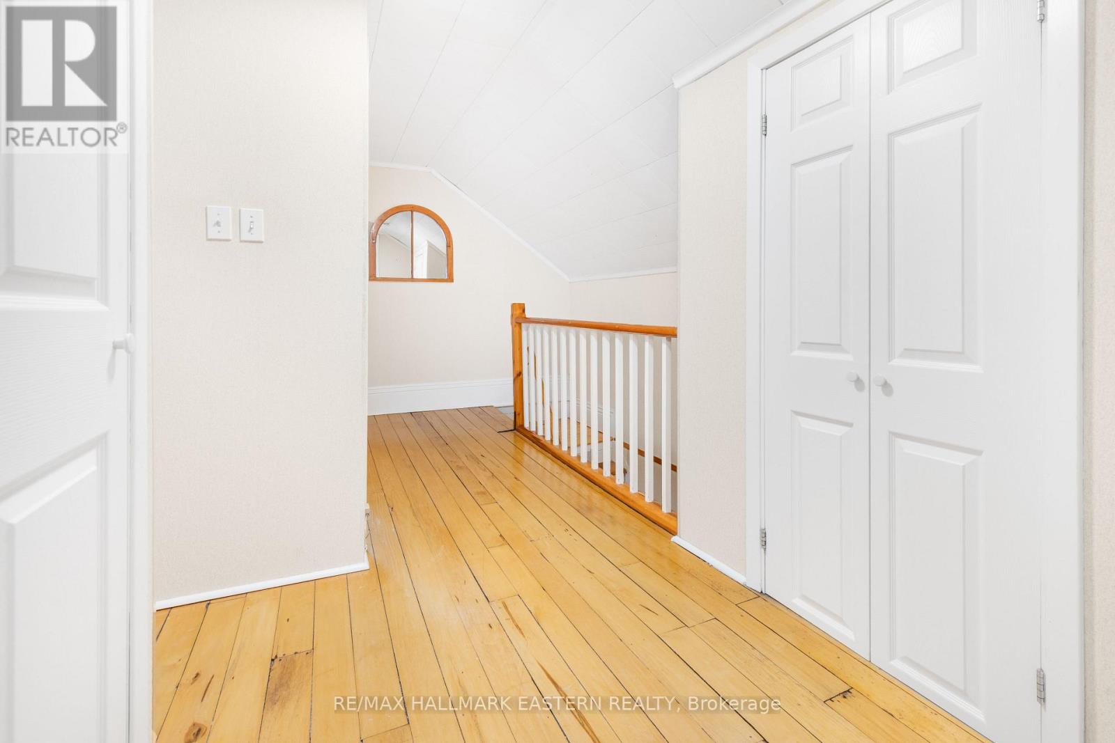 1415 Young's Point Road, Selwyn, Ontario  K0L 2H0 - Photo 34 - X12341399