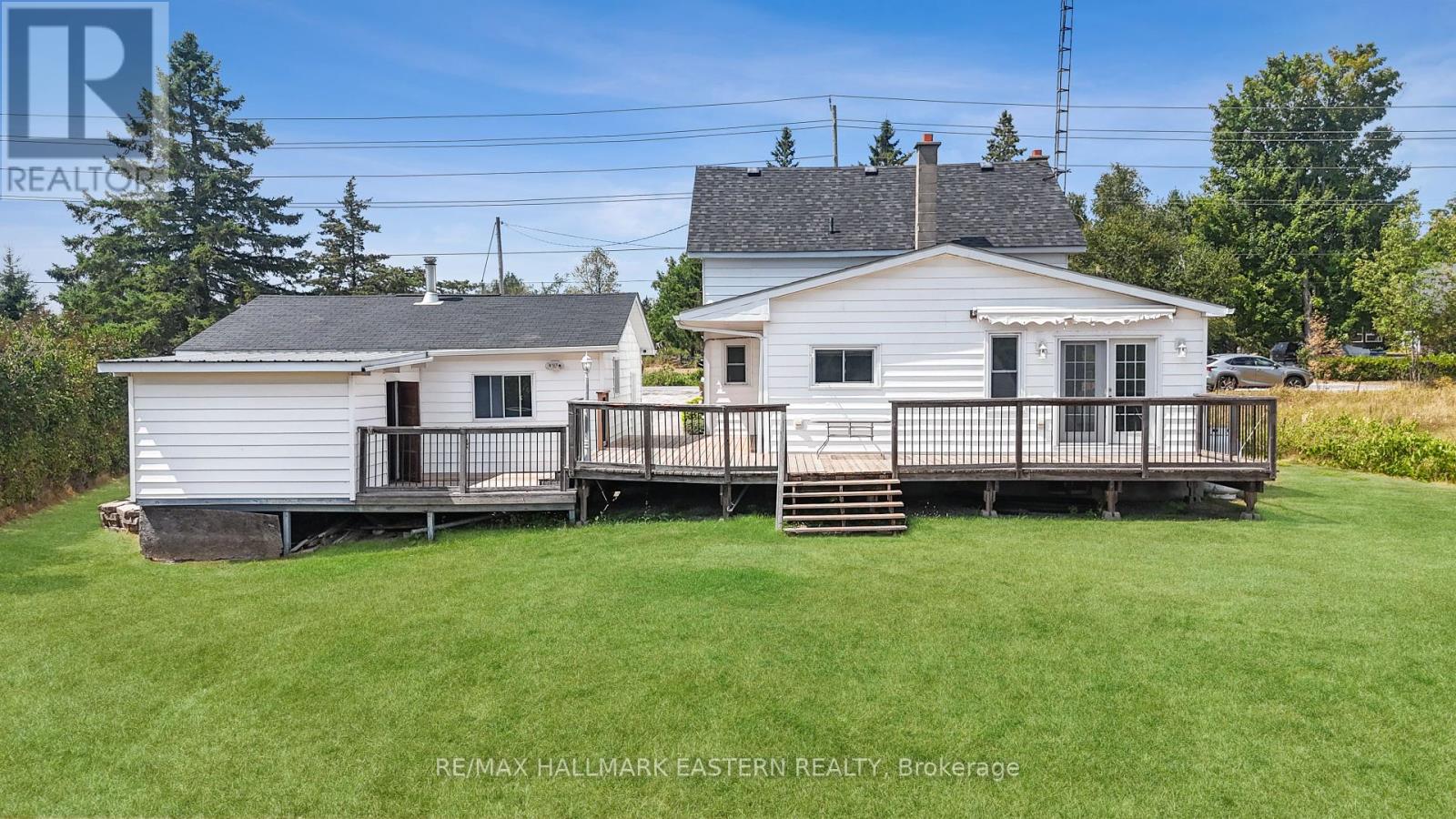 1415 Young's Point Road, Selwyn, Ontario  K0L 2H0 - Photo 45 - X12341399