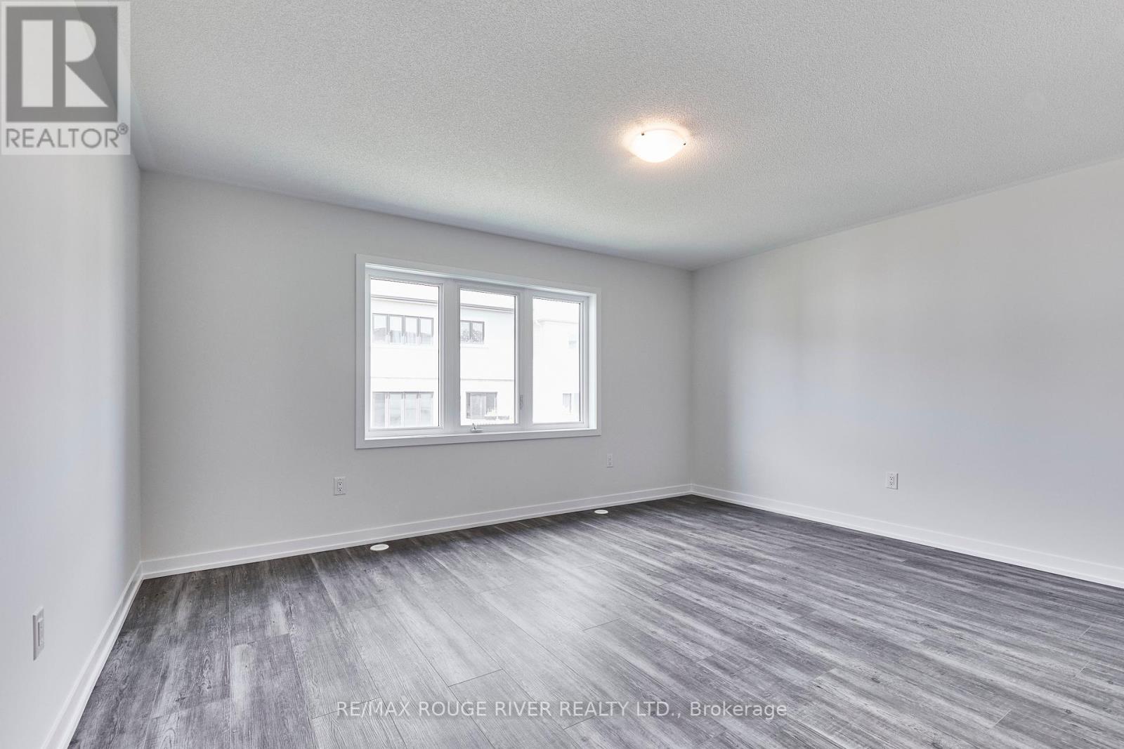 And Unit 86b - 86 Ziibi Way, Clarington (Newcastle), Ontario  L1B 0W5 - Photo 11 - E12341182