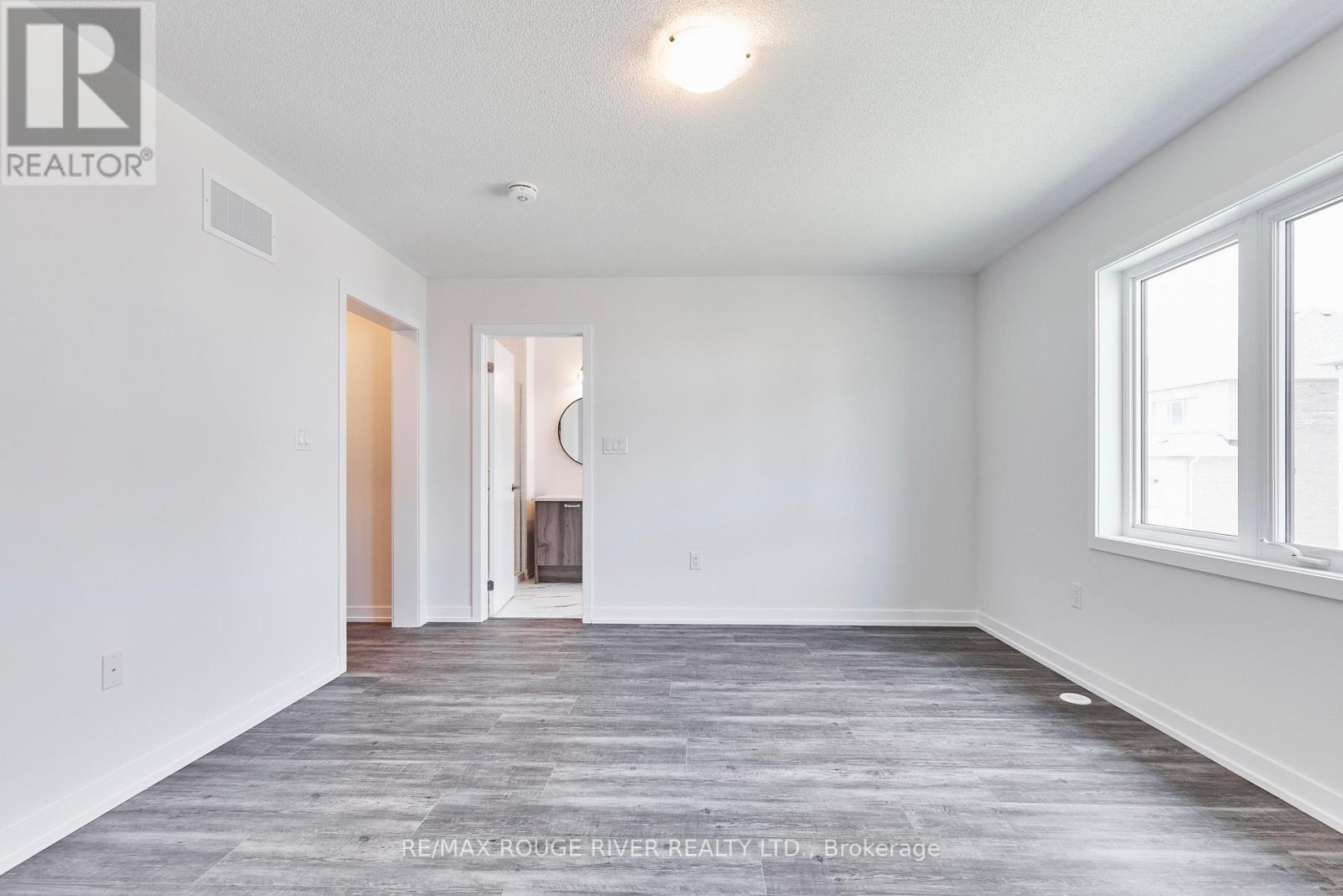 And Unit 86b - 86 Ziibi Way, Clarington (Newcastle), Ontario  L1B 0W5 - Photo 12 - E12341182