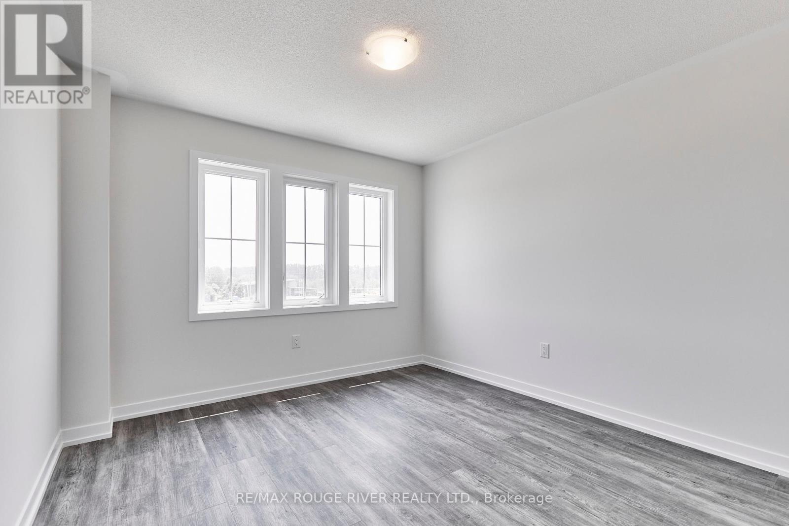 And Unit 86b - 86 Ziibi Way, Clarington (Newcastle), Ontario  L1B 0W5 - Photo 18 - E12341182