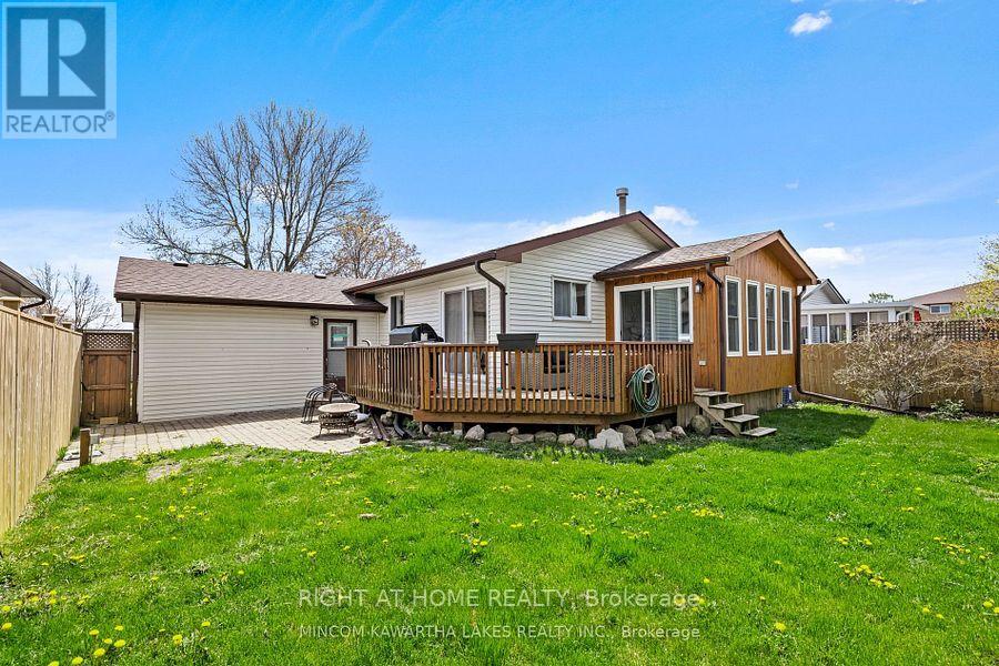 2368 Mountland Drive, Peterborough West (Central), Ontario  K9K 1W4 - Photo 11 - X12341001
