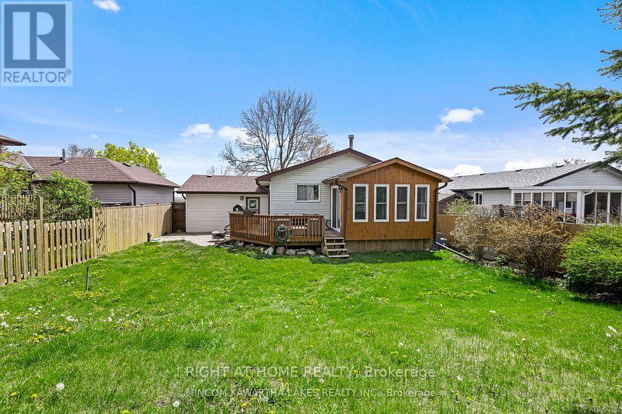 2368 Mountland Drive, Peterborough West (Central), Ontario  K9K 1W4 - Photo 12 - X12341001