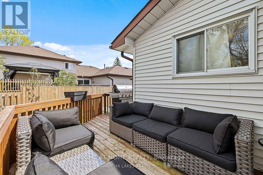 2368 Mountland Drive, Peterborough West (Central), Ontario  K9K 1W4 - Photo 13 - X12341001